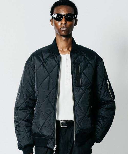 CRIMIE(クライミー)の「REVERSIBLE DIAMOND-QUILTED MA1 BOMBER JACKET(MA-1・メンズ・ブラック/カーキ・XL/L/M/S/XXL)」の8枚目の写真