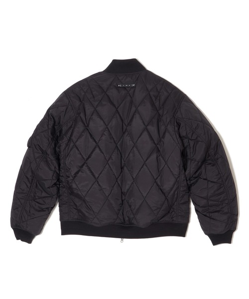 CRIMIE(クライミー)の「REVERSIBLE DIAMOND-QUILTED MA1 BOMBER JACKET(MA-1・メンズ・ブラック/カーキ・XL/L/M/S/XXL)」の7枚目の写真