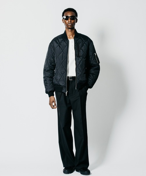 CRIMIE(クライミー)の「REVERSIBLE DIAMOND-QUILTED MA1 BOMBER JACKET(MA-1・メンズ・ブラック/カーキ・XL/L/M/S/XXL)」の9枚目の写真
