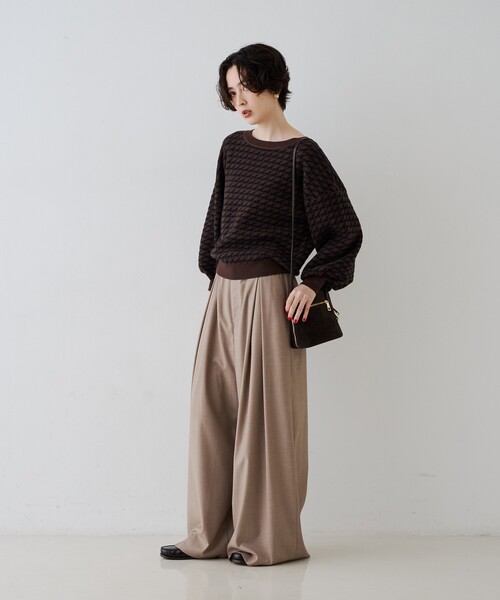 Rouge vif（ルージュヴィフ）の「タックワイドストレートパンツ（その他パンツ・レディース・ベージュ/グレー・36/38）」の3枚目の写真