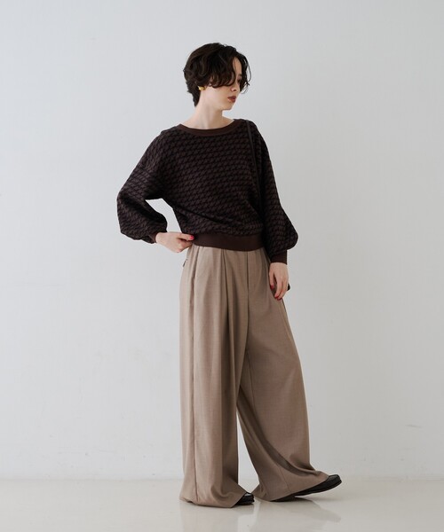 Rouge vif（ルージュヴィフ）の「タックワイドストレートパンツ（その他パンツ・レディース・ベージュ/グレー・36/38）」の4枚目の写真