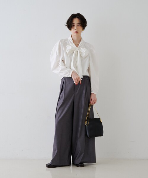 Rouge vif（ルージュヴィフ）の「タックワイドストレートパンツ（その他パンツ・レディース・ベージュ/グレー・36/38）」の9枚目の写真