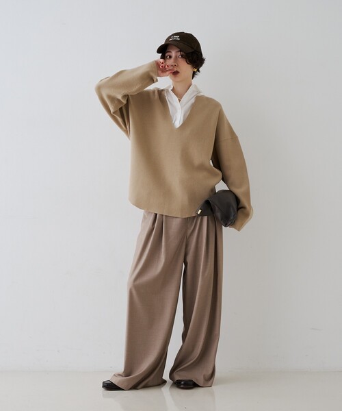 Rouge vif（ルージュヴィフ）の「タックワイドストレートパンツ（その他パンツ・レディース・ベージュ/グレー・36/38）」の14枚目の写真