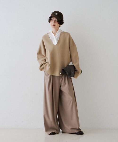 Rouge vif（ルージュヴィフ）の「タックワイドストレートパンツ（その他パンツ・レディース・ベージュ/グレー・36/38）」の17枚目の写真