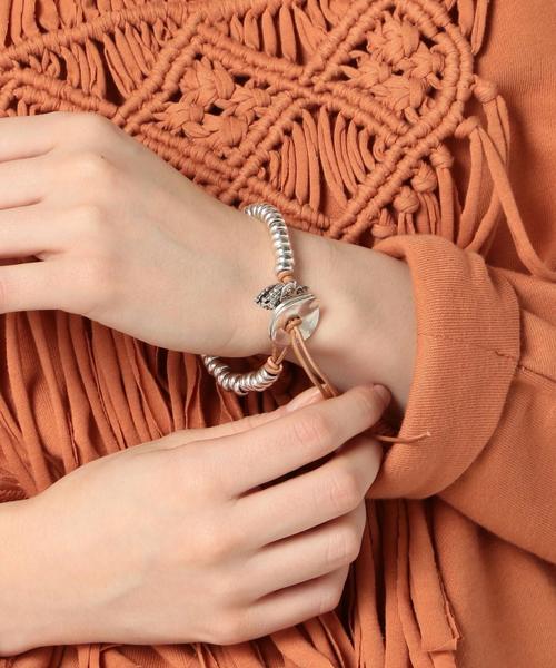 Another Edition（アナザーエディション）の「Otro Accesorio 1レンブレスレット/Otro Accesorio 1レン SV BR（ブレスレット・レディース・シルバー・FREE）」の2枚目の写真
