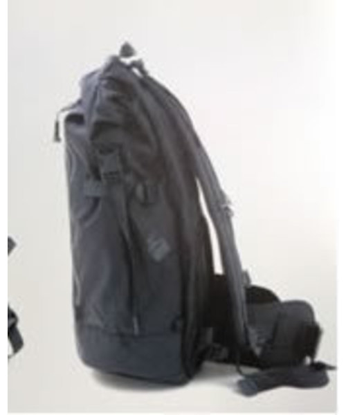 DATUM(デイタム)の「DATUM ROLL TOP PACK(バックパック/リュック・メンズ・ブラック/ネイビー・FREE)」の17枚目の写真
