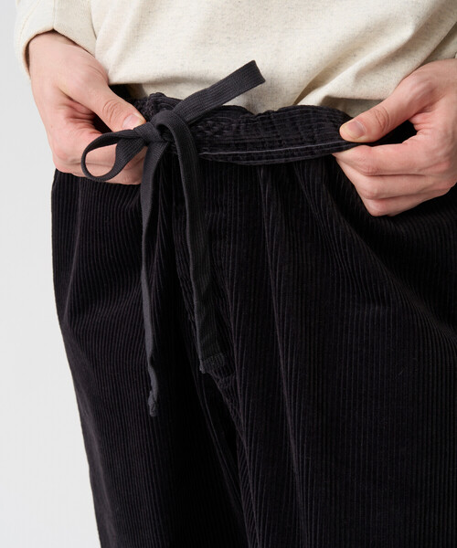 DANTON(ダントン)の「Men's Corduroy Straight Silhouette Easy Pants(その他パンツ・メンズ・アイボリー/ブラウン/チャコール/レッド系その他/ブルー・42/44/40)」の9枚目の写真