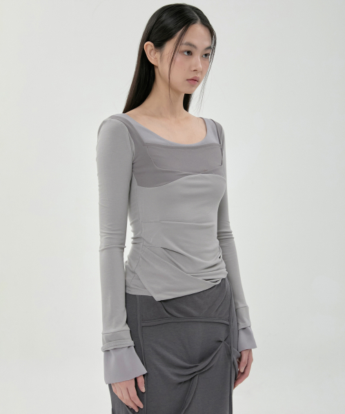 FLAREUP（フレアアップ）の「レイヤードスカルプテッドロングスリーブ (FL-196_Gray)（Tシャツ/カットソー・レディース・グレー・1/2）」の2枚目の写真