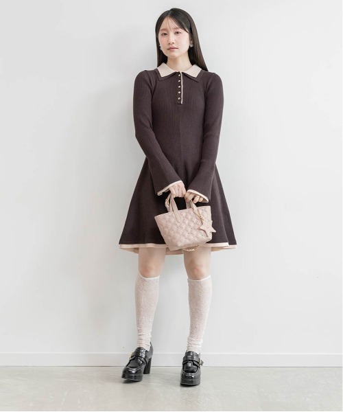 RANDA（ランダ）の「スクエアトゥプラットフォームローファー（ローファー・レディース・ブラウン/ベージュ/ブラック・L/M/S/LL）」の4枚目の写真