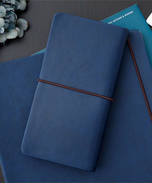 HIGHTIDE（ハイタイド）の「Pavot パヴォ レシートホルダー じゃばらケース 二つ折り（カードケース・レディース・ネイビー/パープル/ブラック/カーキ/グレー/ターコイズブルー/ブラウン/レッド/ピンク/ベージュ/ブルー/ライトグレー/ピンク系その他/グリーン/ラベンダー/イエロー/ダークベージュ・FREE）」の9枚目の写真