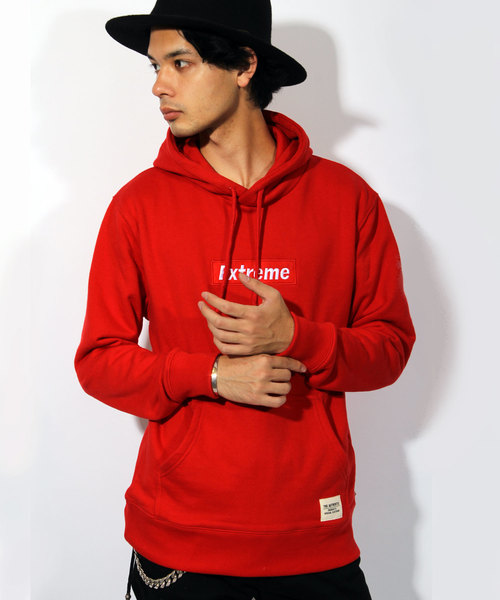 ８(eight)（エイト）の「ボックスロゴプルオーバーパーカー（パーカー・メンズ・ブラック/ホワイト/レッド/グレー/ブルー/ネイビー/ブラック系その他2/ブラック系その他/ホワイト系その他2/ホワイト系その他/ホワイト×ブラック/ホワイト×レッド・LARGE/XX-LARGE/X-LARGE/SMALL/MEDIUM）」の12枚目の写真