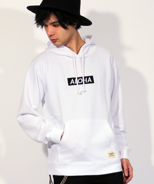 ８(eight)（エイト）の「ボックスロゴプルオーバーパーカー（パーカー・メンズ・ブラック/ホワイト/レッド/グレー/ブルー/ネイビー/ブラック系その他2/ブラック系その他/ホワイト系その他2/ホワイト系その他/ホワイト×ブラック/ホワイト×レッド・LARGE/XX-LARGE/X-LARGE/SMALL/MEDIUM）」の5枚目の写真