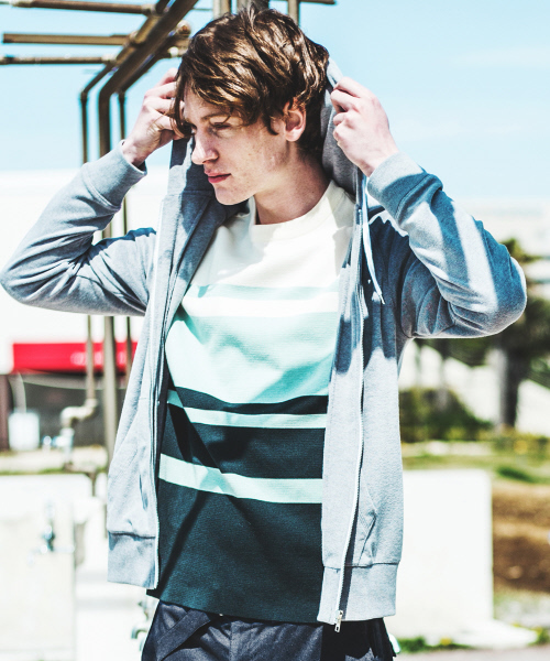 Champion(チャンピオン)の「【ABAHOUSE×CHAMPION/別注】パイルZIPパーカー(パーカー・メンズ・ネイビー/ホワイト/グレー・46/44/48)」の2枚目の写真