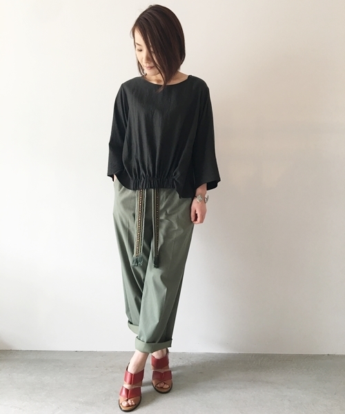 Banner Barrett（バナーバレット）の「ビエラブラウス（シャツ/ブラウス・レディース・ブルー/オレンジ/ブラック・38）」の13枚目の写真