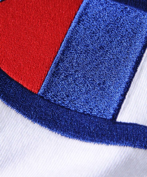 Champion（チャンピオン）の「にゃーとチャンピオンのビッグロゴ T（Tシャツ/カットソー・レディース・ホワイト/ブラック/オレンジ・02/03）」の6枚目の写真