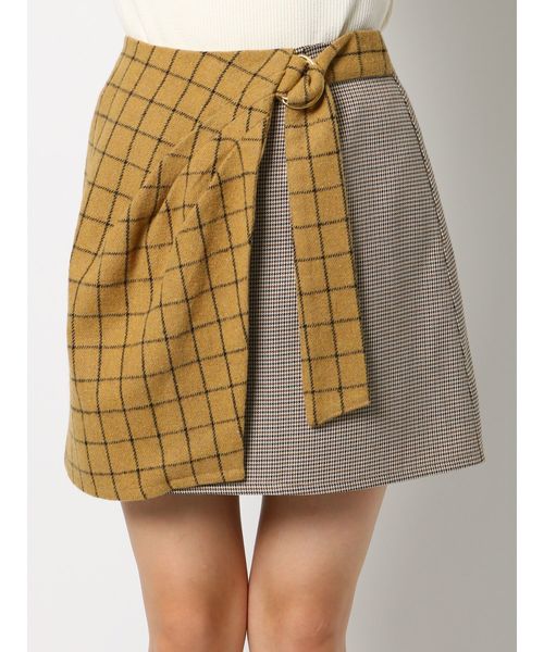 dazzlin(ダズリン)の「チェックラップミニスカート(スカート・レディース・ブラウン/グレー/マスタード・SMALL/MEDIUM)」の20枚目の写真