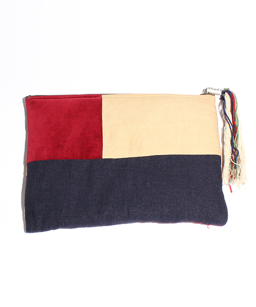 Ray BEAMS（レイビームス）の「Maitri by saranam / 星条旗ポーチ L（ポーチ・レディース・その他1・ONE SIZE）」の2枚目の写真