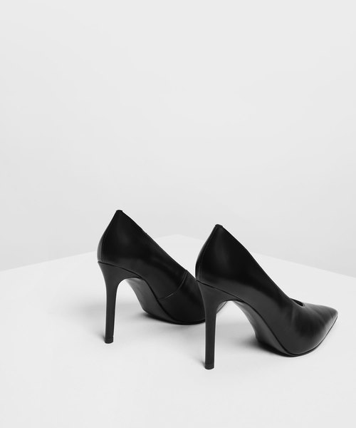 CHARLES & KEITH(チャールズ & キース)の「エンベリッシュポインテッドパンプス / Embellished Pointed Pumps(パンプス・レディース・ブラック/オレンジ/ライトベージュ・22.5cm/23cm/23.5cm/24.5cm/25cm)」の6枚目の写真