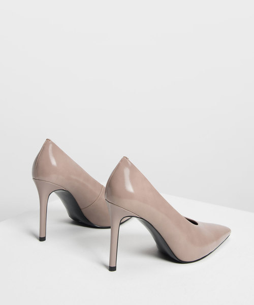 CHARLES & KEITH(チャールズ & キース)の「エンベリッシュポインテッドパンプス / Embellished Pointed Pumps(パンプス・レディース・ブラック/オレンジ/ライトベージュ・22.5cm/23cm/23.5cm/24.5cm/25cm)」の12枚目の写真