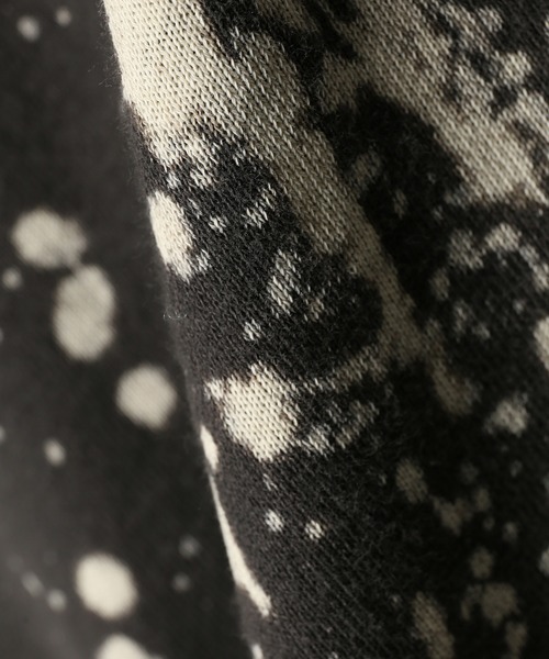 Journal Standard TRISECT(トライセクト)の「BLEACH DYE SWEAT #(スウェット・メンズ・チャコールグレー/グリーン/キャメル・MEDIUM/LARGE)」の15枚目の写真