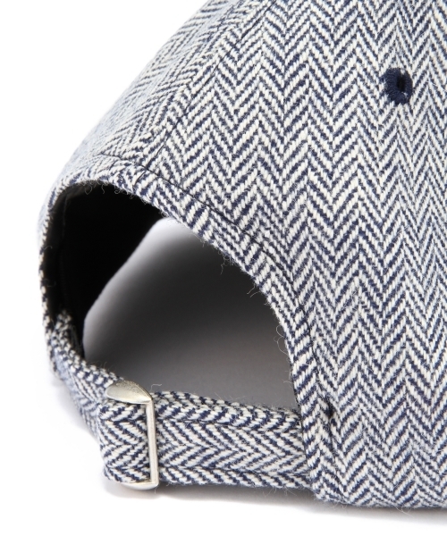 green label relaxing（グリーンレーベルリラクシング）の「NY H/BONE ベースボールキャップ（キャップ・メンズ・グレー/ネイビー・フリー）」の6枚目の写真