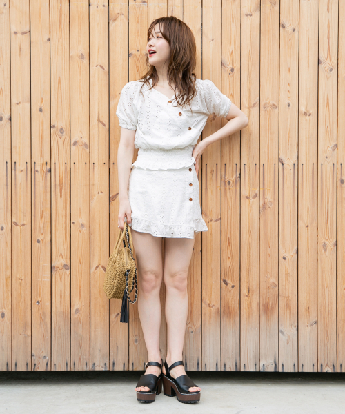 Heather(ヘザー)の「コットンレースハートネックブラウス 839761(シャツ/ブラウス・レディース・ホワイト系その他/ブラック系その他/ベージュ系その他・FREE)」の4枚目の写真