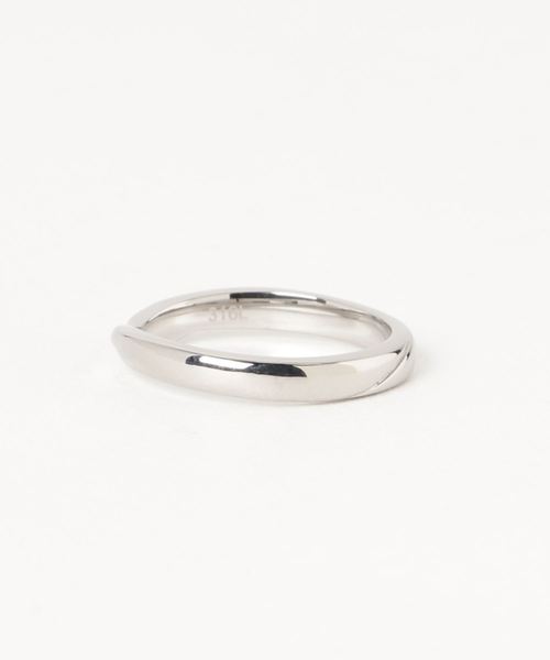 SiNCERE(シンシア)の「With Blue Diamond Ring/ブルーダイヤモンド リング(リング・レディース・シルバー/シルバー系その他/シルバー系その他2/シルバー系その他3・11号/9号/13号/17号/19号/15号/7号)」の5枚目の写真
