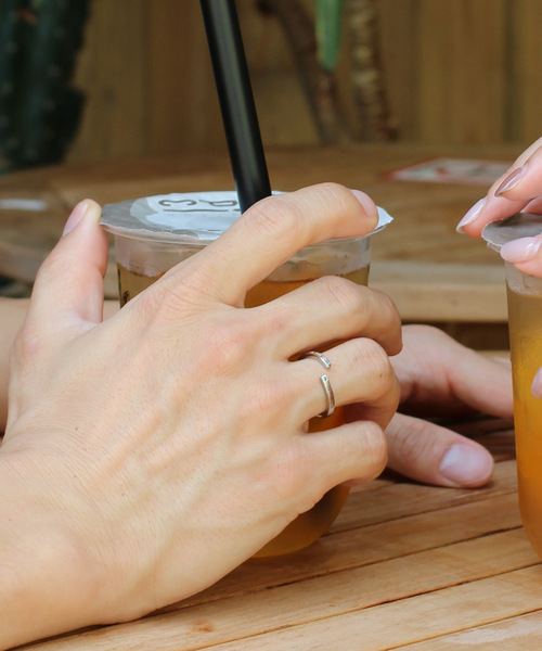 SiNCERE(シンシア)の「With Blue Diamond Ring/ブルーダイヤモンド リング(リング)」|シルバー系その他3