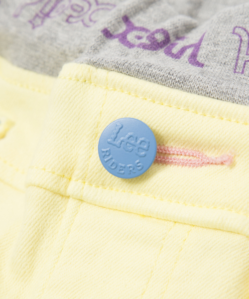 X-girl Stages(エックスガールステージス)の「XGS Lee STRETCH SKINNY PANT (2T・3T)(その他パンツ・キッズ・イエロー/インディゴブルー・2T/3T)」の7枚目の写真