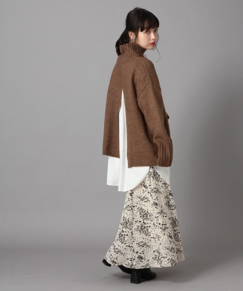 LOWRYS FARM(ローリーズファーム)の「カサネスリットプルオーバー 863205(ニット/セーター・レディース・アイボリー/グレー/ブラウン/ブルー・FREE)」の5枚目の写真