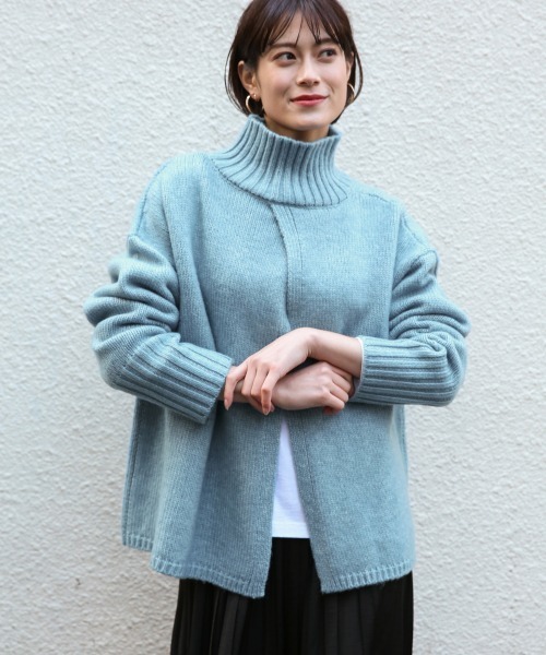 LOWRYS FARM(ローリーズファーム)の「カサネスリットプルオーバー 863205(ニット/セーター・レディース・アイボリー/グレー/ブラウン/ブルー・FREE)」の17枚目の写真