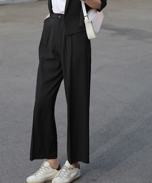 chuclla（チュクラ）の「【chuclla】【2020/SS】ソリッドカラー 2タック ワイドスラックス chw1042（スラックス・レディース・ブラック/ベビーピンク/アイボリー/ダークネイビー・S/M/L）」の3枚目の写真