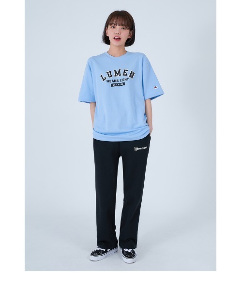 ACOVER(オコボ)の「『ACOVER』FRONT LUMEN LOGO T-SHIRTS/フロントカレッジデザインロゴクルーネック半袖TEEシャツ/カットソー(Tシャツ/カットソー・レディース・ホワイト/ブルー/ライトグリーン・MEDIUM/LARGE)」の15枚目の写真