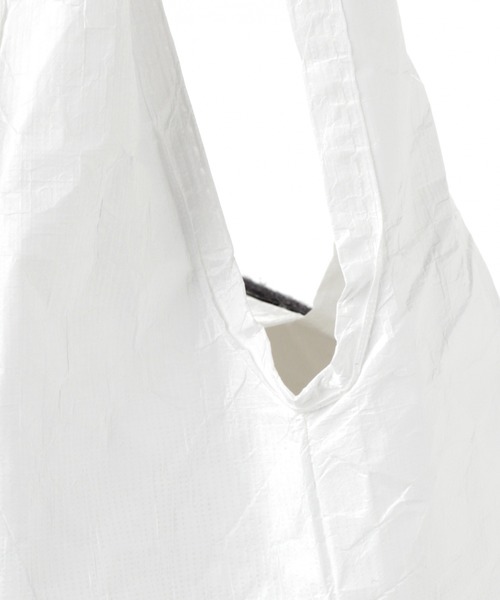 BAYFLOW（ベイフロー）の「BFショッピングバッグ3（ハンドバッグ・レディース・ホワイト/ブラック・FREE）」の4枚目の写真