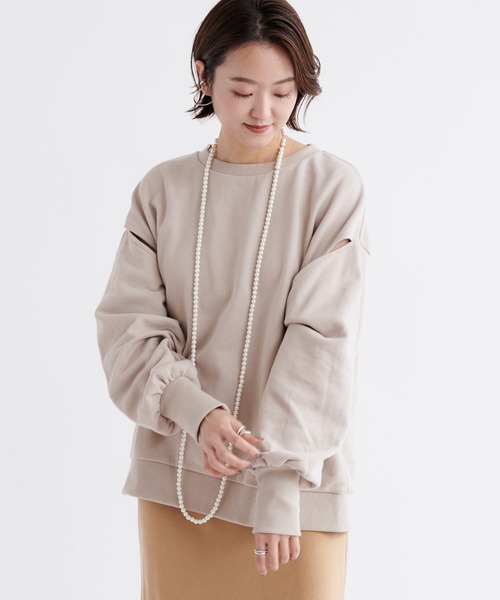 DouDou（ドゥドゥ）の「【WEB限定】デザインスリーブスウェット（Tシャツ/カットソー・レディース・ブラック/オフホワイト/グレイッシュベージュ・FREE）」の13枚目の写真