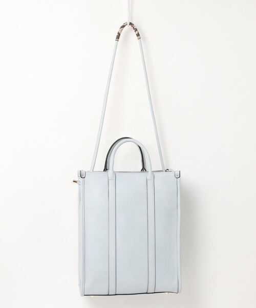 cache cache(カシュ カシュ)の「カシュカシュ cachecache / 縦型スマートトートバッグ(トートバッグ・レディース・パイソン/ブラウン系その他/パープル/ブラック/ライトグレー/ベージュ系その他/サックスブルー/ホワイト系その他・FREE)」の9枚目の写真