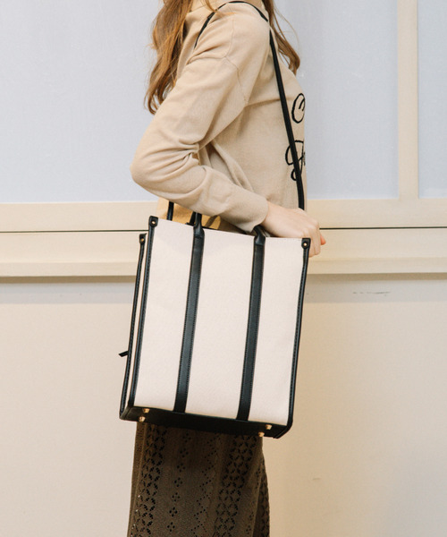 cache cache(カシュ カシュ)の「カシュカシュ cachecache / 縦型スマートトートバッグ(トートバッグ・レディース・パイソン/ブラウン系その他/パープル/ブラック/ライトグレー/ベージュ系その他/サックスブルー/ホワイト系その他・FREE)」の22枚目の写真