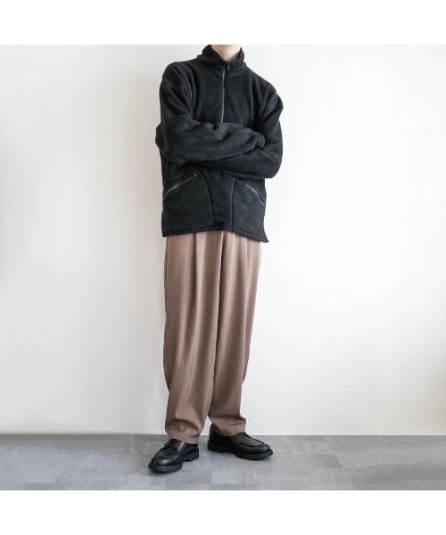 MinoriTY（マイノリティ）の「【MinoriTY×ファッションインフルエンサー ゆーきコラボ】コクーンシルエットワイドパンツ（スラックス・メンズ・ブラウン/オフホワイト・M/L）」の9枚目の写真