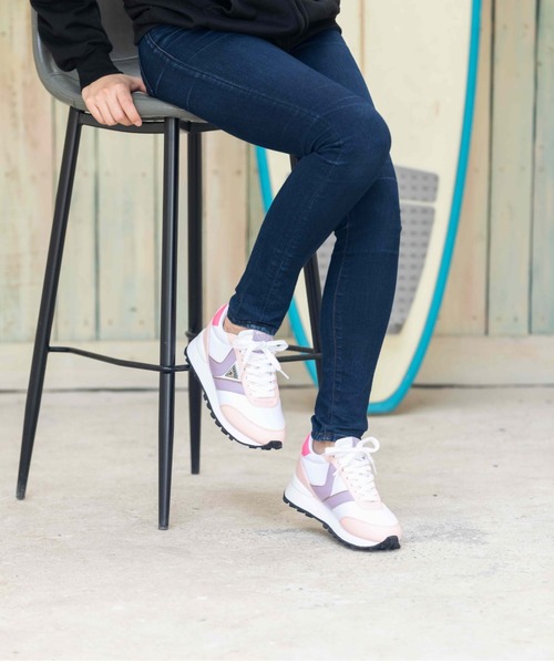 Guess（ゲス）の「【GUESS】ゲスヨーロッパモデル gwSAMSIN-B スニーカー/靴（スニーカー・レディース・ブラック/ピンク・US6/US7/US8/US5）」の8枚目の写真