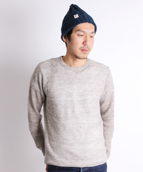 Denime（ドゥニーム）の「リネンリブステッチクルーネックニット（ニット/セーター・メンズ・ブルー/イエロー/ピンク/グリーン/グレー・LARGE/MEDIUM）」の2枚目の写真