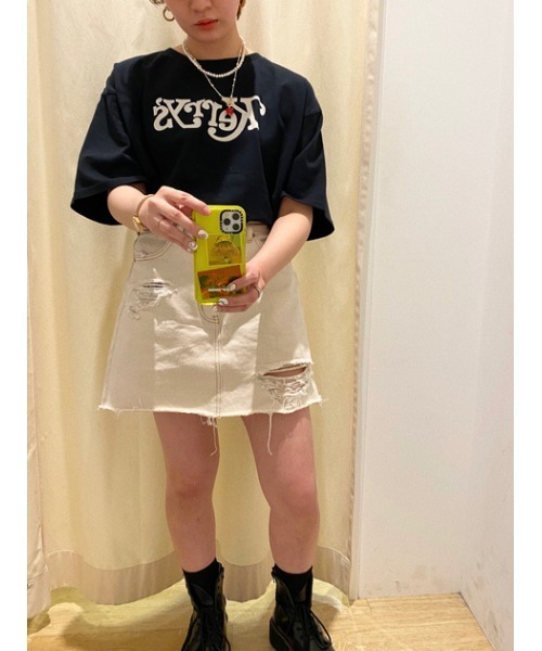 RODEO CROWNS WIDE BOWL(ロデオクラウンズワイドボウル)の「Kerry's Tシャツ(Tシャツ/カットソー・レディース・オフホワイト/ベージュ/ブラック・FREE)」の11枚目の写真