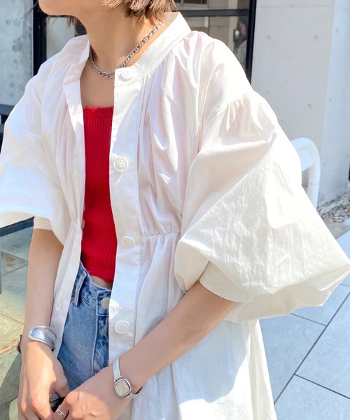 WHO'S WHO gallery（フーズフーギャラリー）の「ボリュームミニワンピ（シャツワンピース・レディース・ブラック/オフホワイト・FREE）」の4枚目の写真