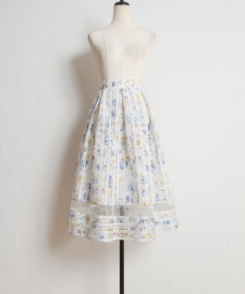 tocco closet（トッコ クローゼット）の「シアーストライプ