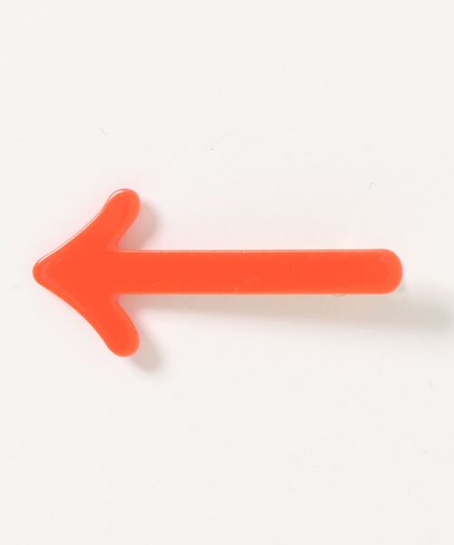 Fun & Daily（ファンアンドデイリー）の「F&D : 矢印カラーヘアクリップ（バレッタ/ヘアクリップ・レディース・グレー/グリーン/イエロー/ピンク/オレンジ・FREE）」の5枚目の写真