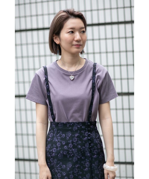 ROSE BUD(ローズバッド)の「ベーシックTシャツ(Tシャツ/カットソー・レディース・パープル/ホワイト/ブラック/ブルー・FREE)」の4枚目の写真