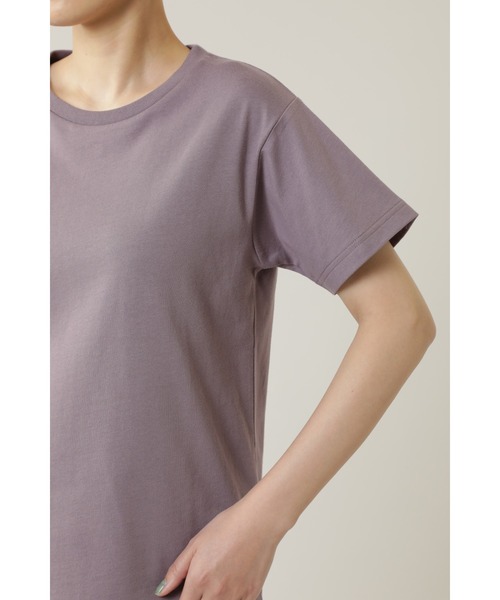 ROSE BUD(ローズバッド)の「ベーシックTシャツ(Tシャツ/カットソー・レディース・パープル/ホワイト/ブラック/ブルー・FREE)」の16枚目の写真