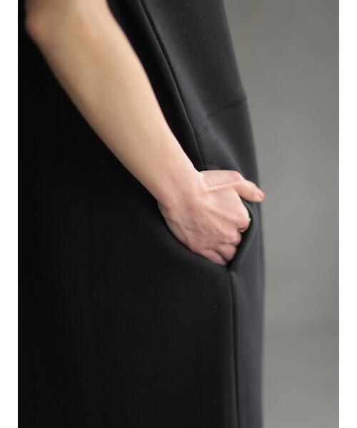 rem closet（レムクローゼット）の「クロスシームワンピース（ワンピース・レディース・ブラック/ベージュ・S）」の21枚目の写真