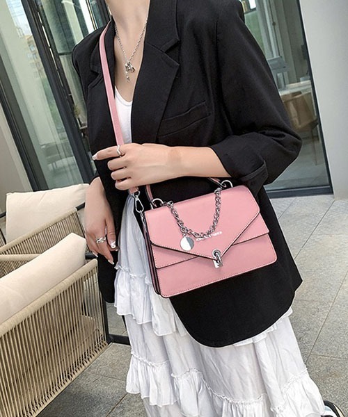 Passion(パッション)の「2WAYショルダーバッグ(ショルダーバッグ・レディース・グリーン/ブラック/ホワイト/イエロー/ピンク/レッド/モカ/グリーン系その他/ピンク系その他/ブルー/ブラック系その他/ホワイト系その他/ブラウン/ベージュ/ダークブラウン・FREE)」の14枚目の写真