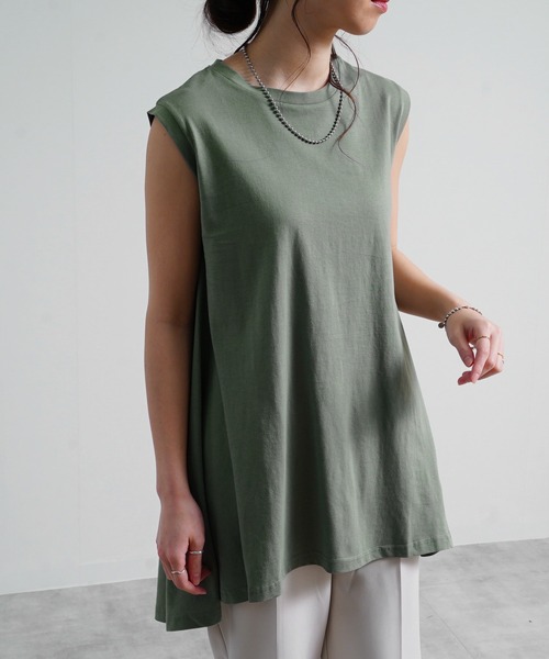 Fizz(フィズ)の「【Fizz/フィズ】 バックフレア ロングタンクトップ(タンクトップ・レディース・ホワイト/ブラック/ベージュ/パープル/モカ/カーキ/ブルー/アイボリー/グレイッシュベージュ/ライトカーキ・M)」の8枚目の写真
