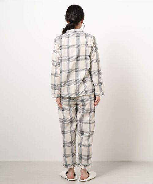 AMAIL(アマイル)の「HOPPY late pajamas ladys(ルームウェア/パジャマ・レディース・ホワイト・FREE)」の12枚目の写真